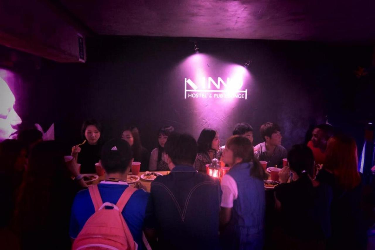Inno Hostel & Pub Lounge Hongdae โซล ภายนอก รูปภาพ