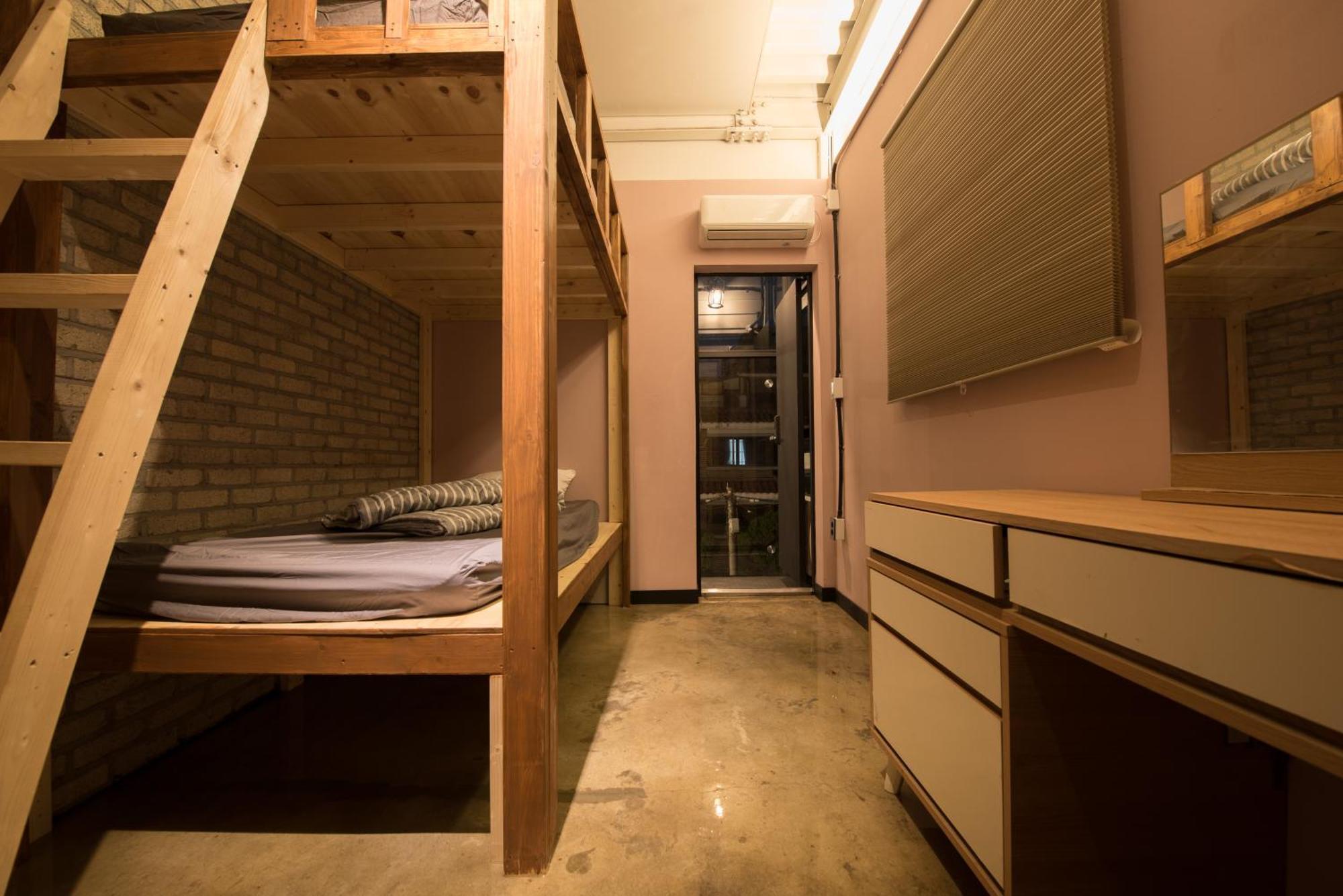 Inno Hostel & Pub Lounge Hongdae โซล ภายนอก รูปภาพ