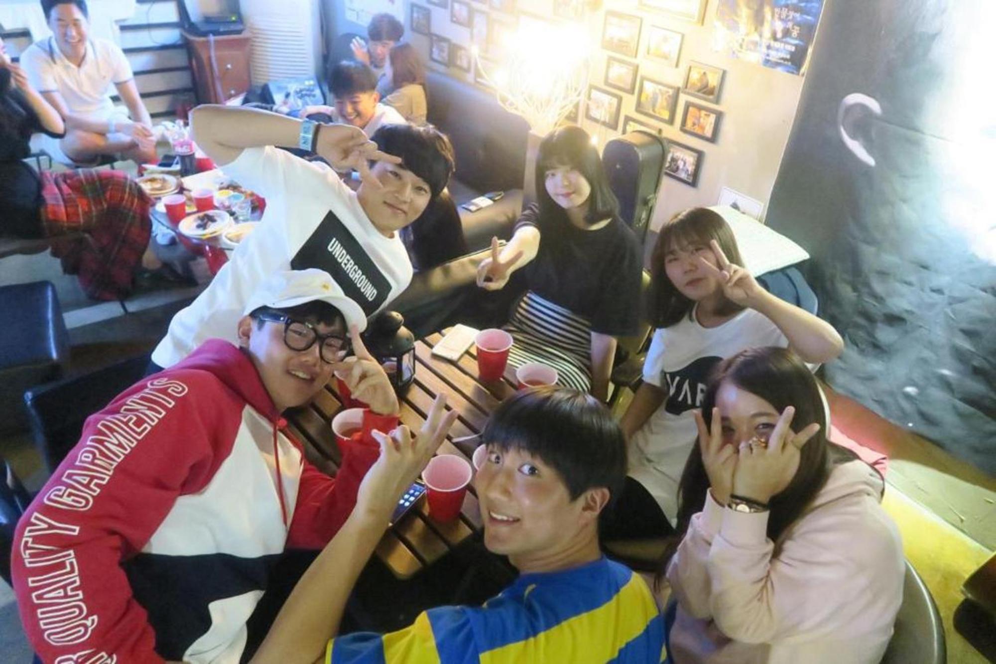 Inno Hostel & Pub Lounge Hongdae โซล ภายนอก รูปภาพ