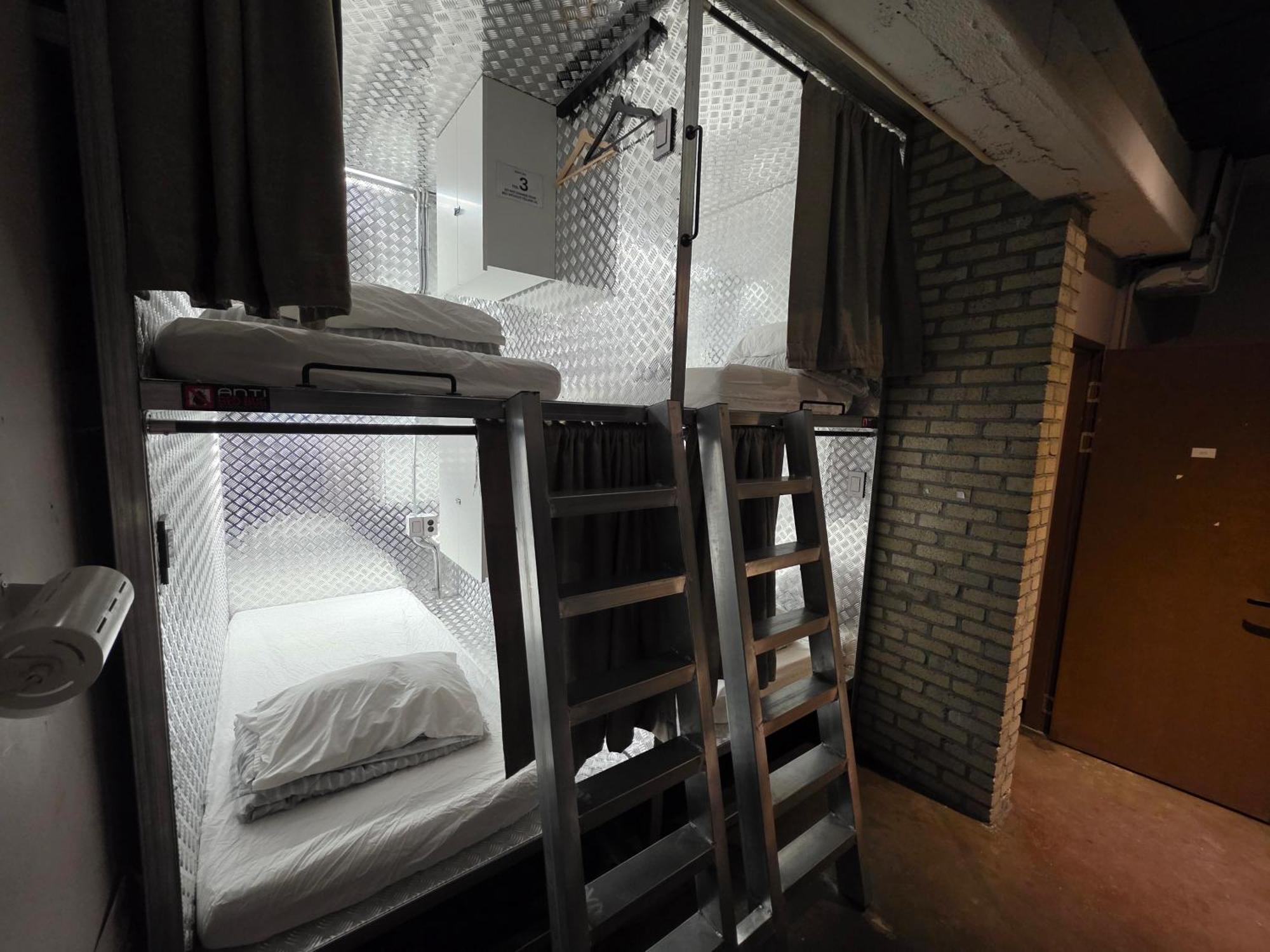 Inno Hostel & Pub Lounge Hongdae โซล ภายนอก รูปภาพ