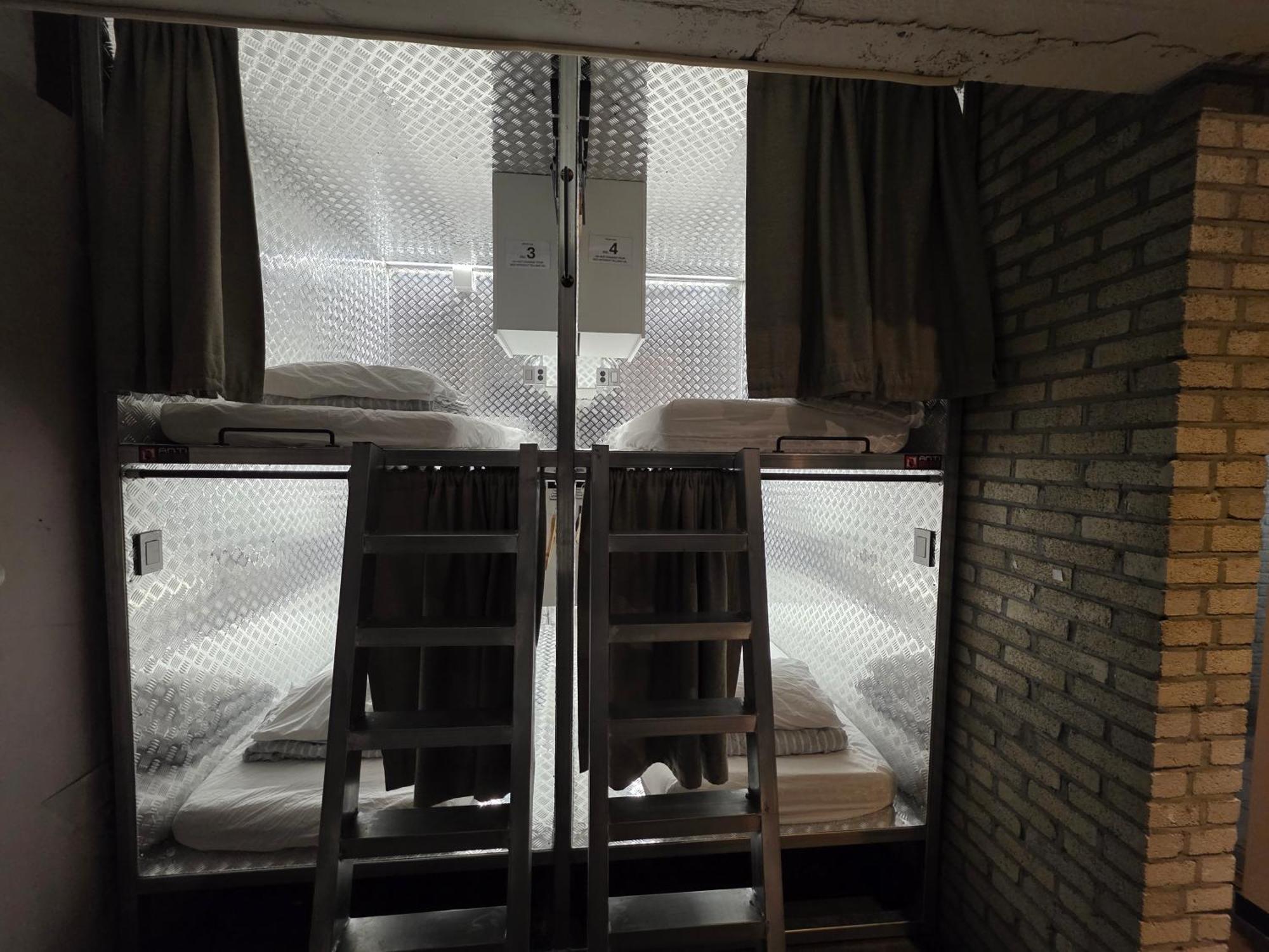 Inno Hostel & Pub Lounge Hongdae โซล ภายนอก รูปภาพ